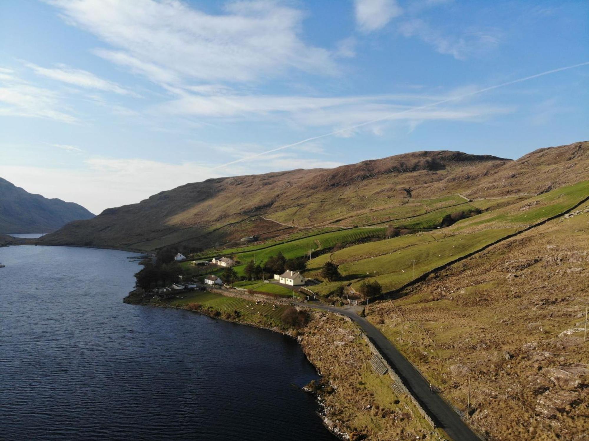 Vila Lough Fee Renvyle Exteriér fotografie